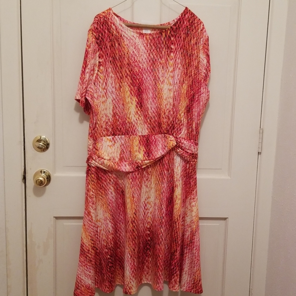 NWOT dress - Picture 1 of 4